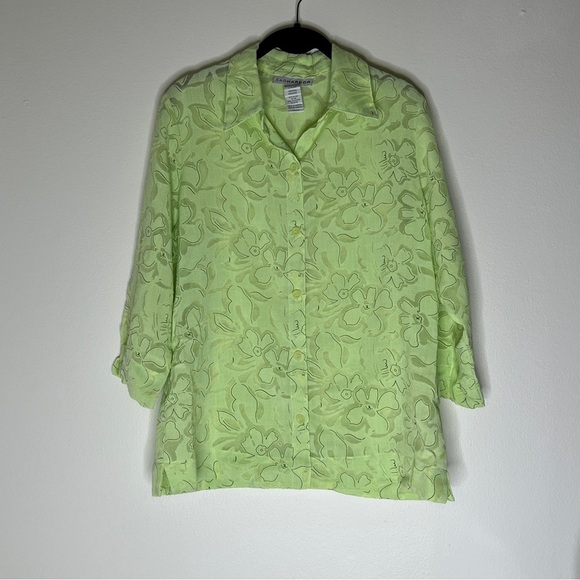 Sag Harbor Lime Green Floral Lace Button Up Collared Top. - Picture 1 of 7